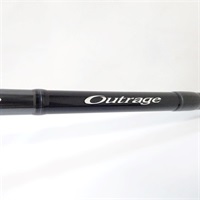 ２２アウトレイジＣ８２－４